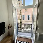 Victor Hugo - Balcon Ревель